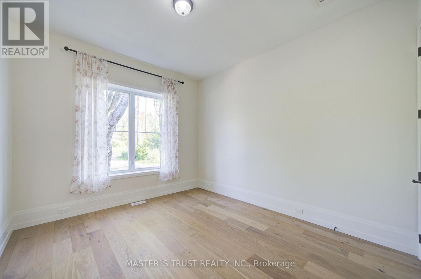 1109 2ND LINE - Image 23