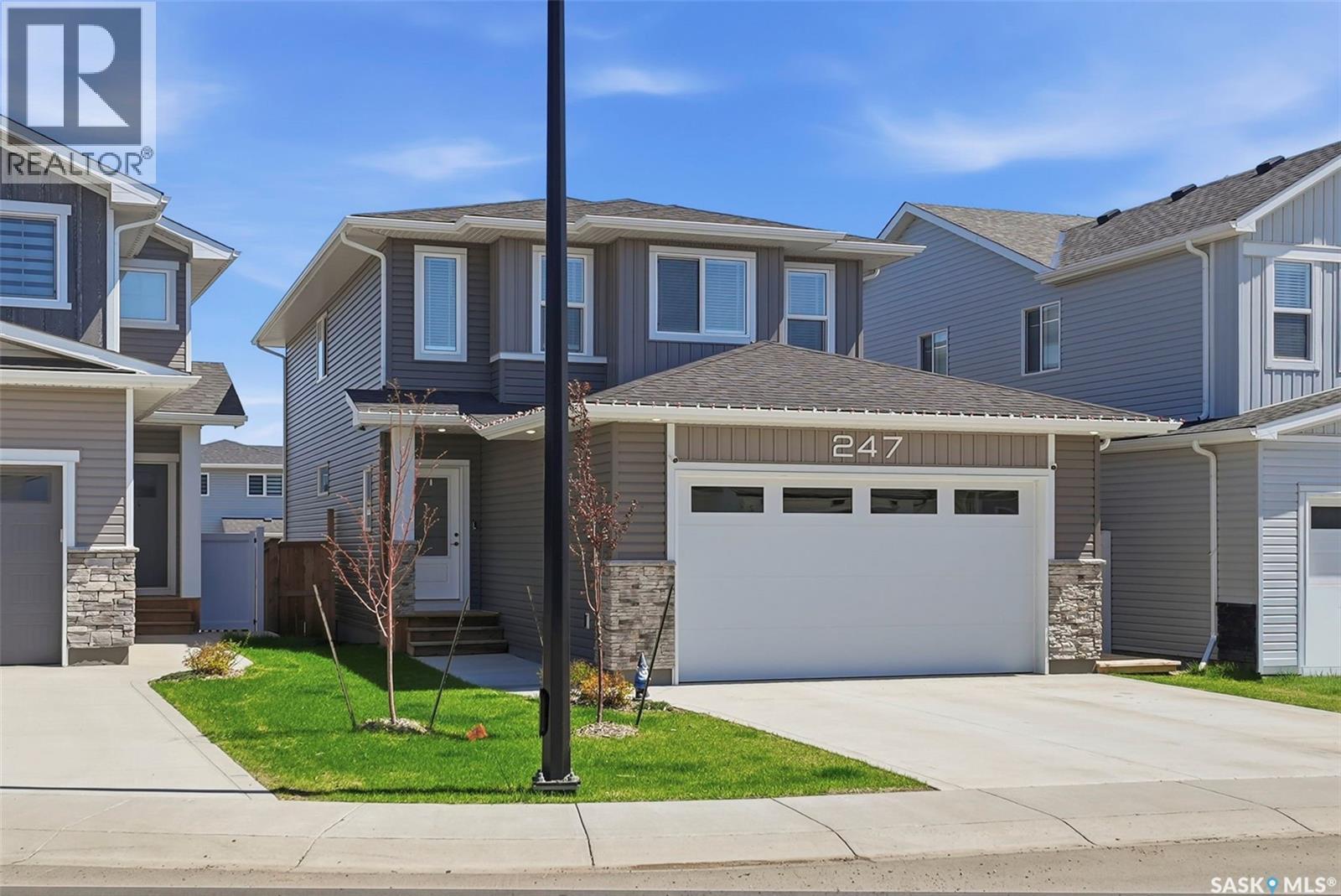 247 Prasad MANOR - 2
