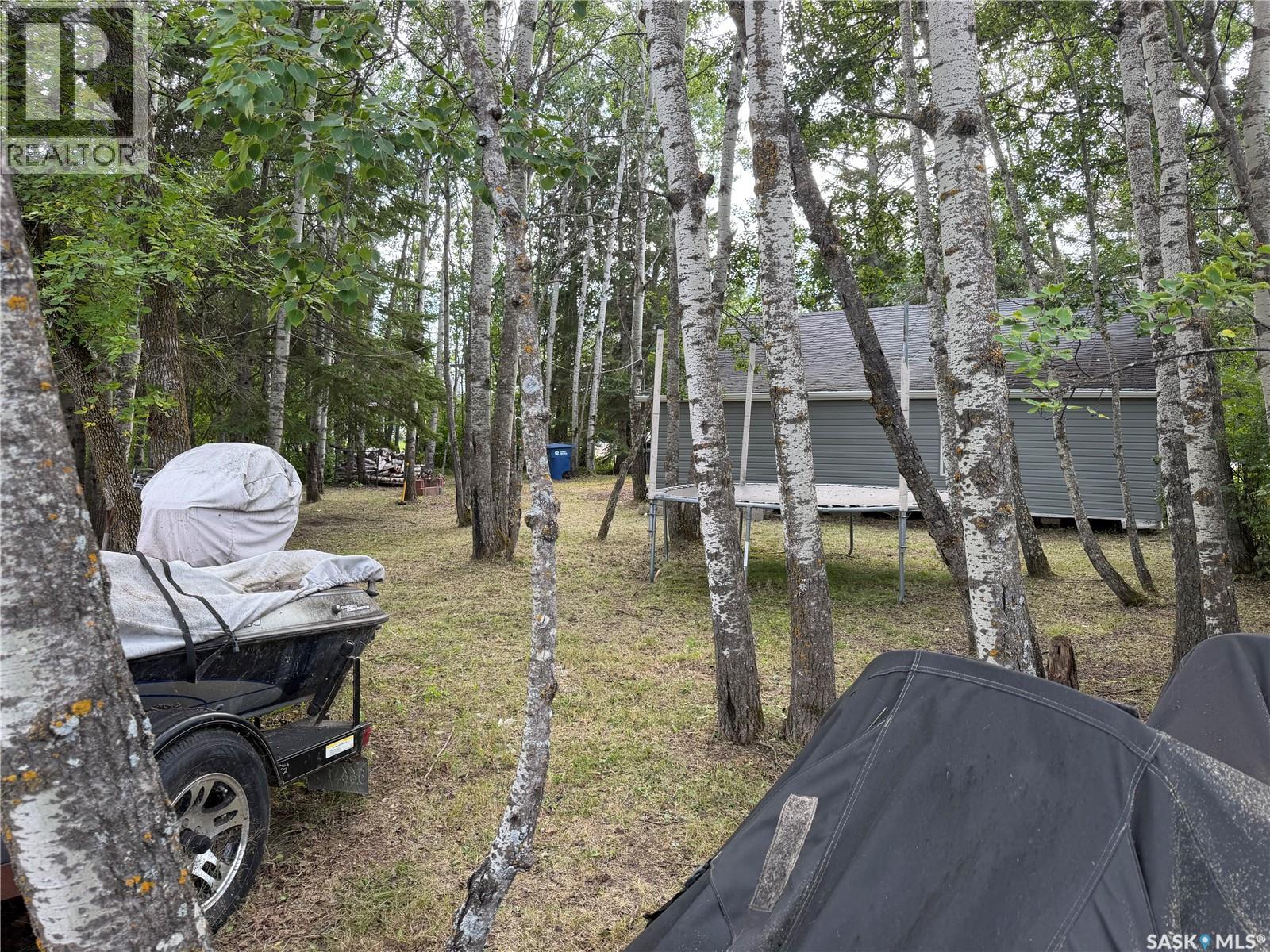 22 Birch CRESCENT - 1