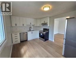Laundry room - 99 Cluthe Crescent, Kitchener, ON N2P1N1 Photo 10