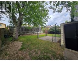 99 Cluthe Crescent, Kitchener, ON N2P1N1 Photo 27
