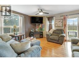 Kitchen - 166 London Road, Thamesville, ON N0P2K0 Photo 9