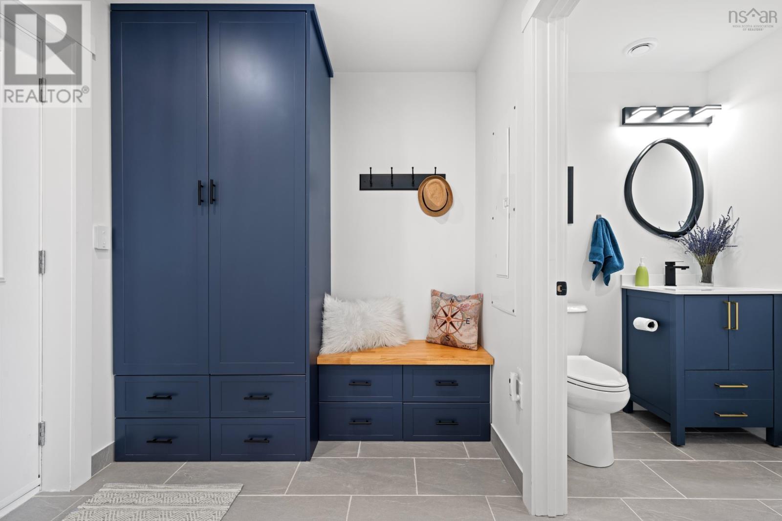 14 Compass Cove Court - Image 31