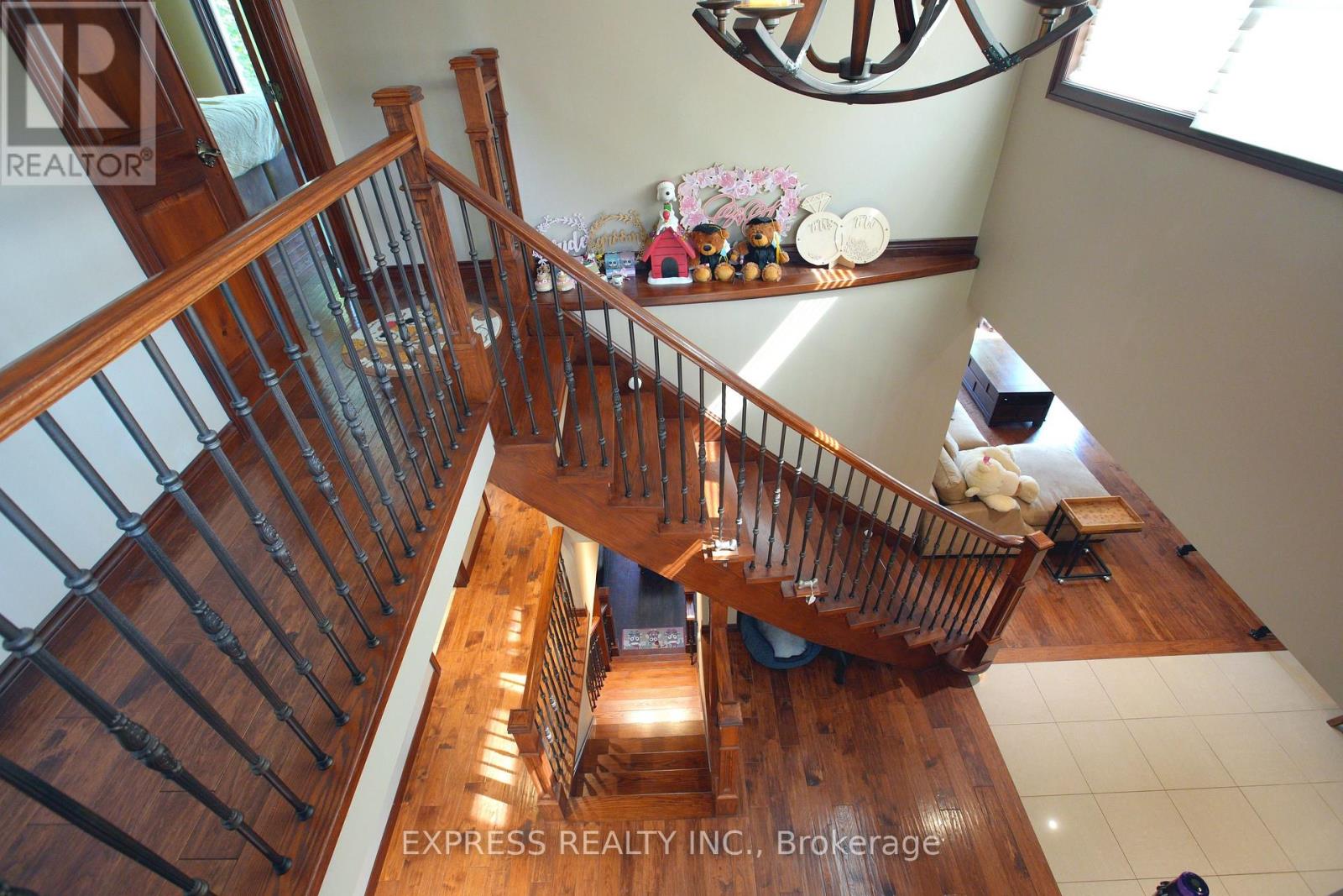 506 FALGARWOOD DRIVE - Image 37