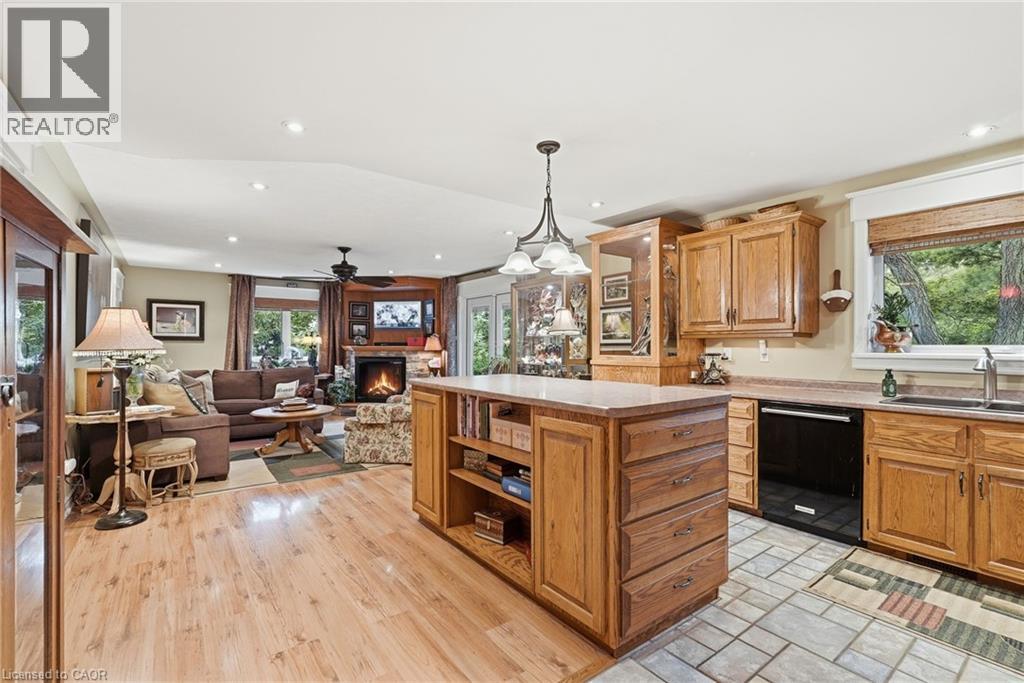 86 ERIE Avenue S - Image 13