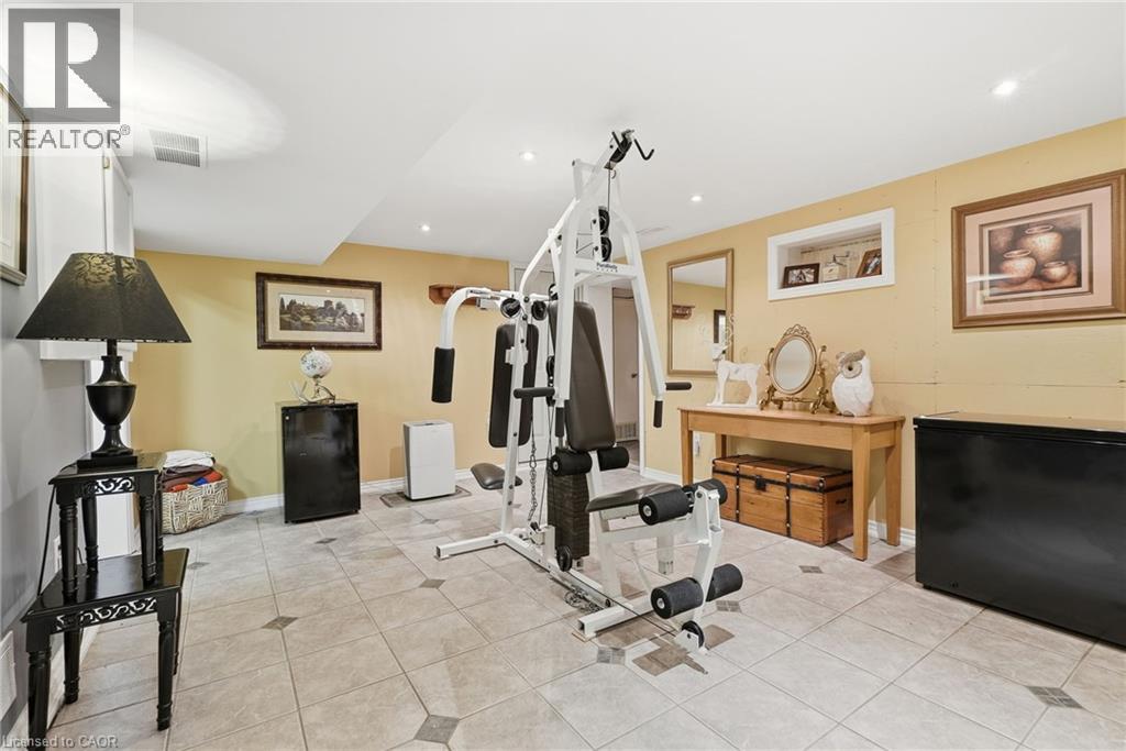86 ERIE Avenue S - Image 31
