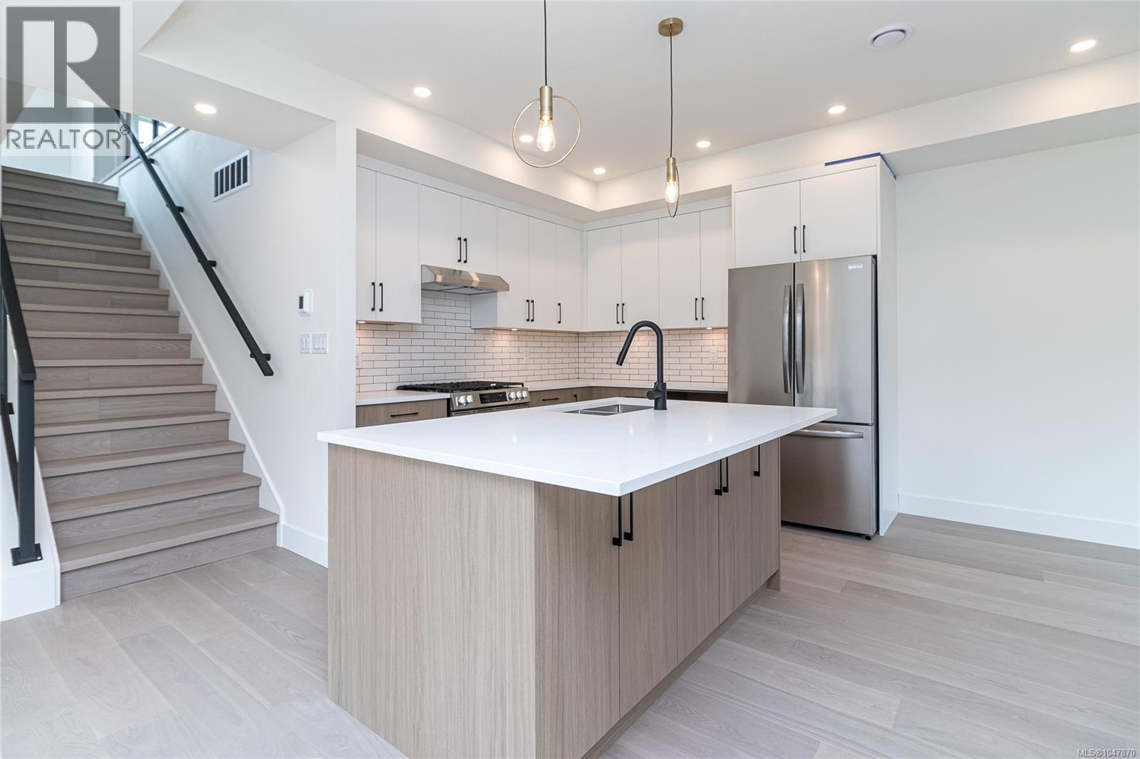 1139 Deltana Ave - 9