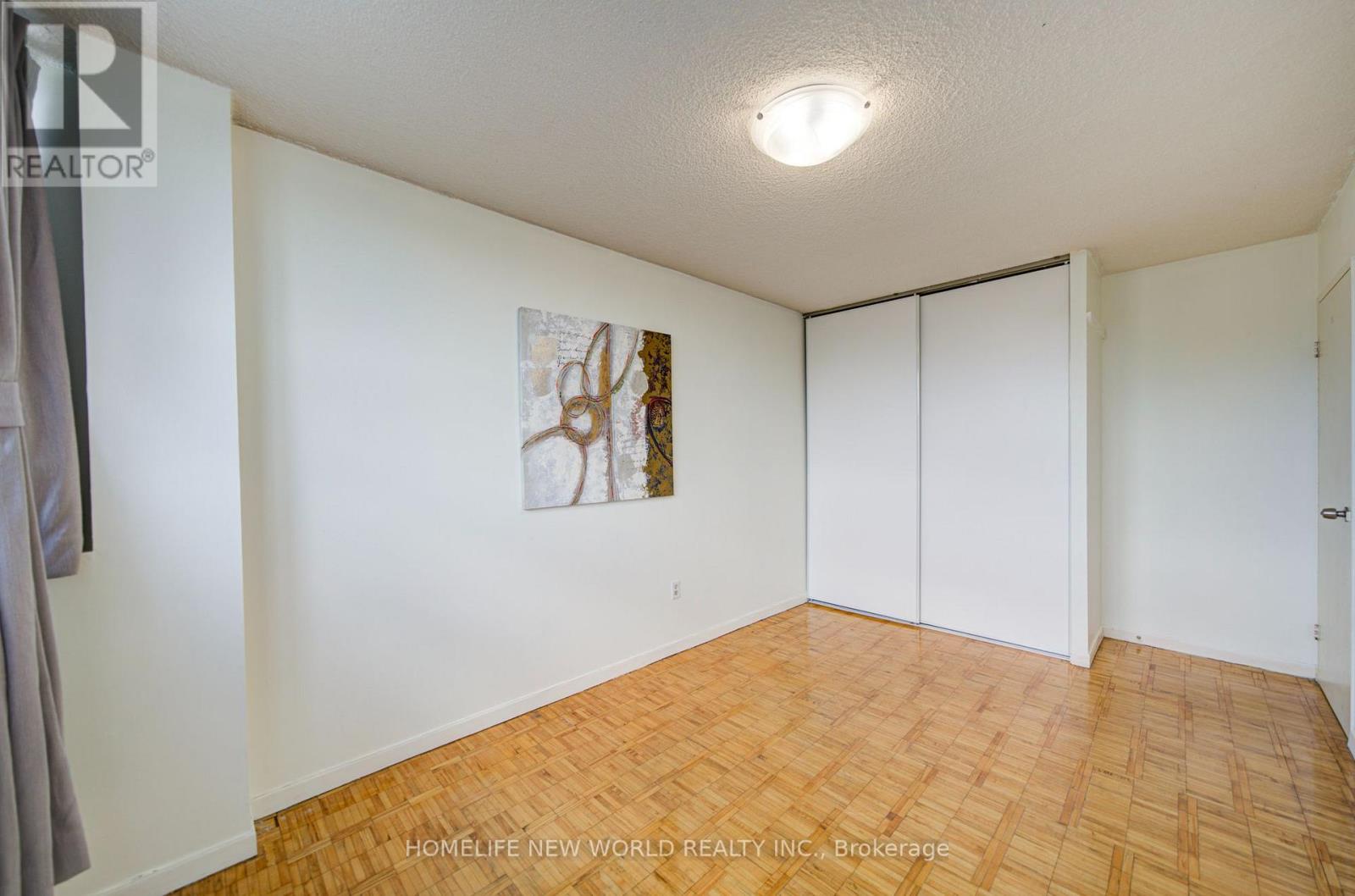 #505 4101 SHEPPARD AVENUE E - 23