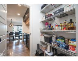 9104 Pear Dr Sw, Edmonton, AB T6X2N7 Photo 12