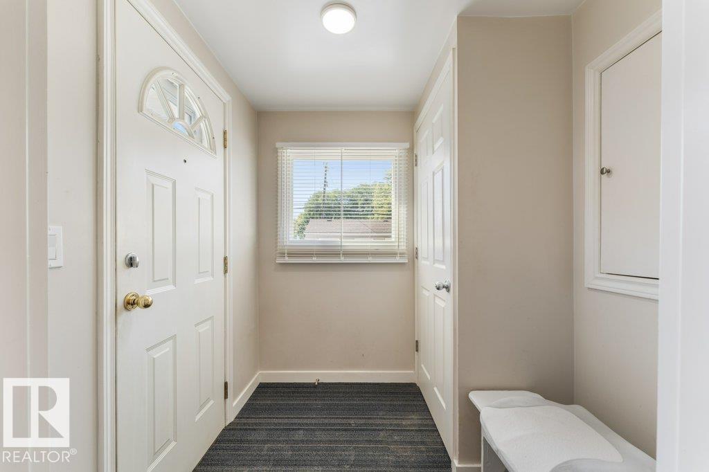 12106 77 ST NW - 38