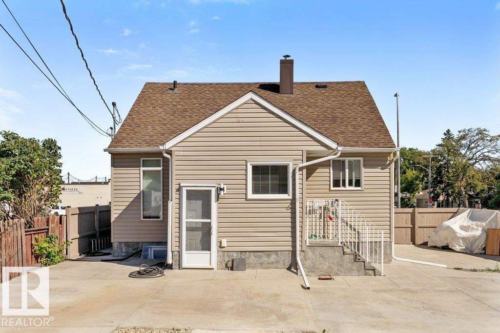 12106 77 ST NW - 50