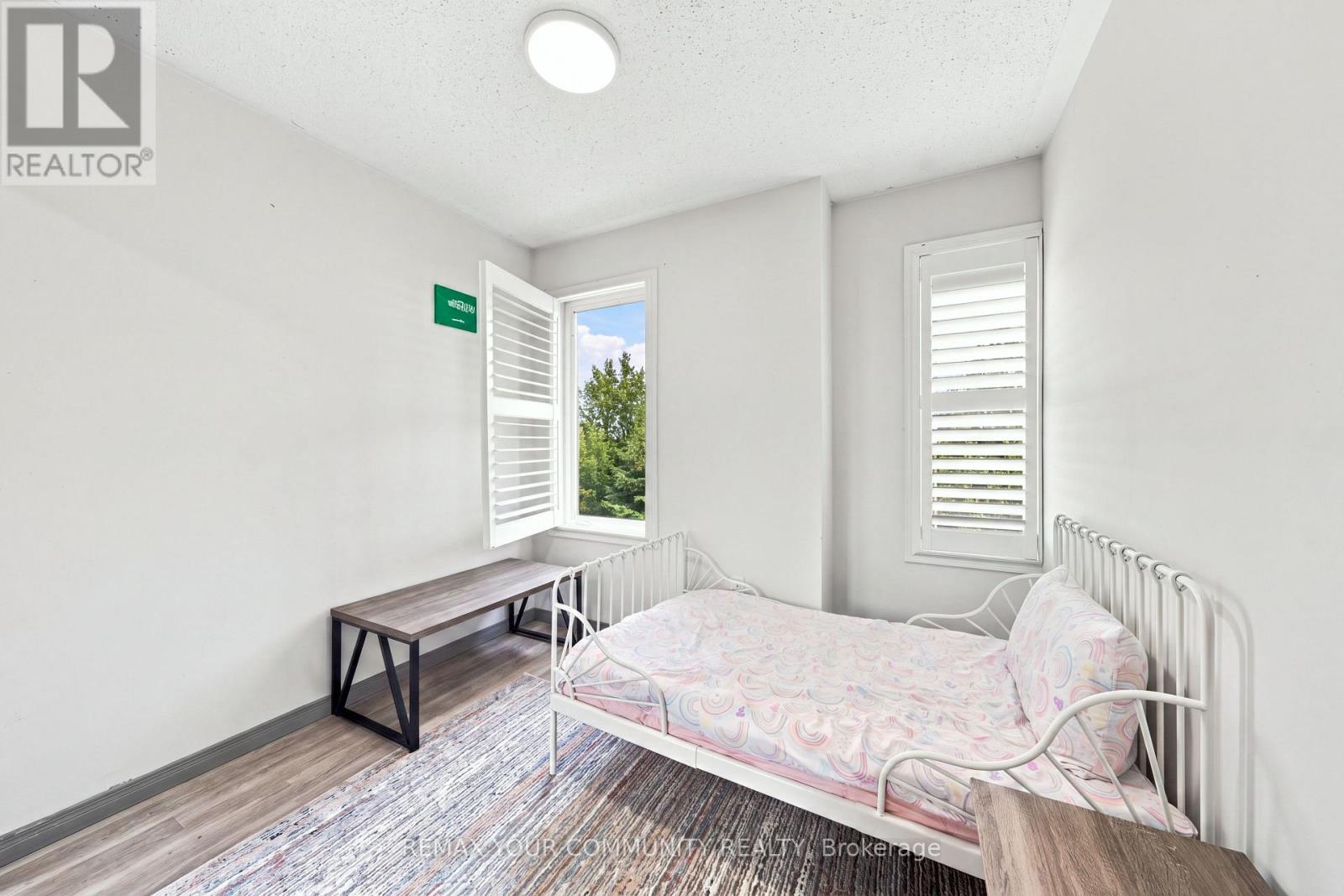 #261 4975 SOUTHAMPTON DRIVE - 28