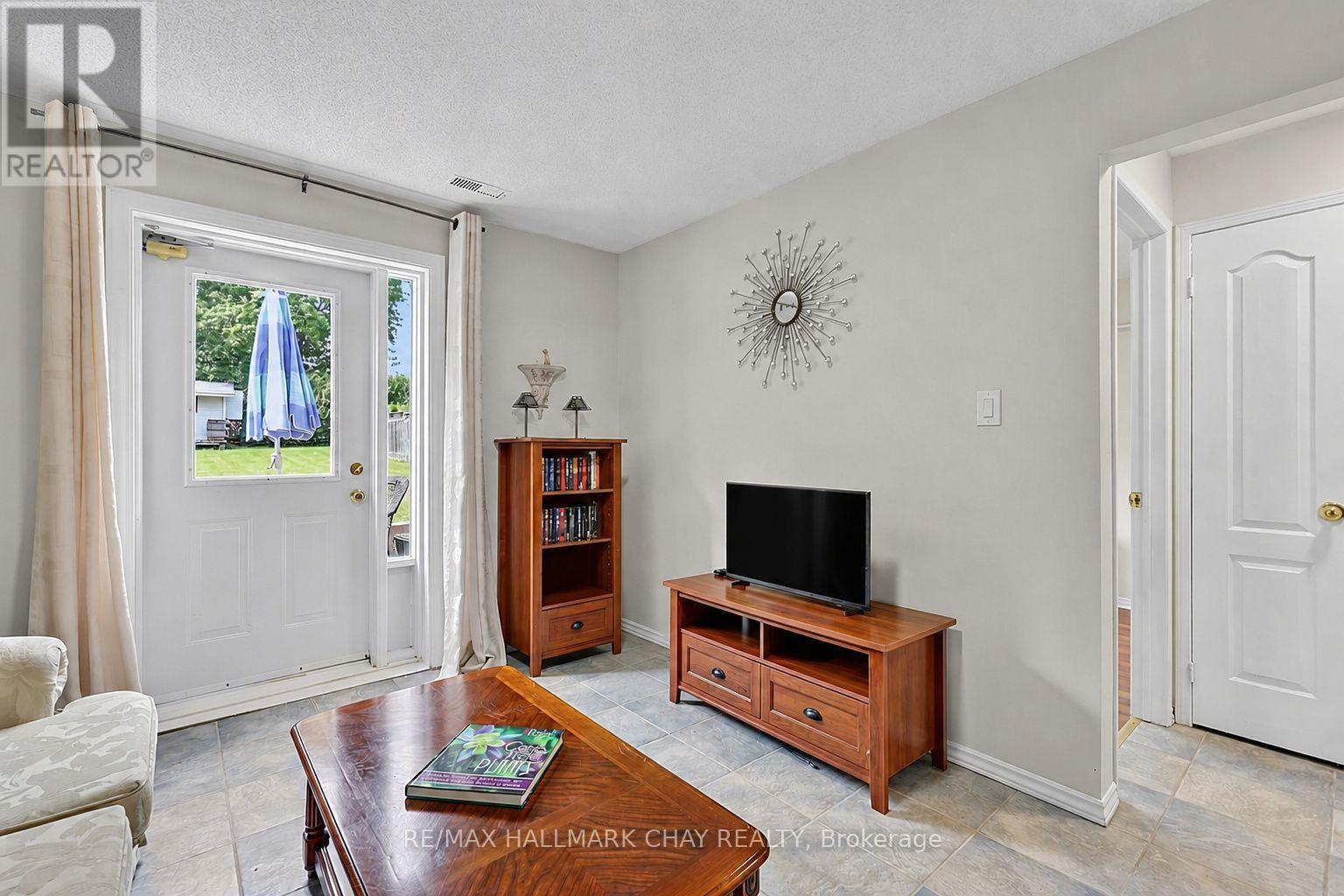 436 SIMCOE ROAD - Image 18