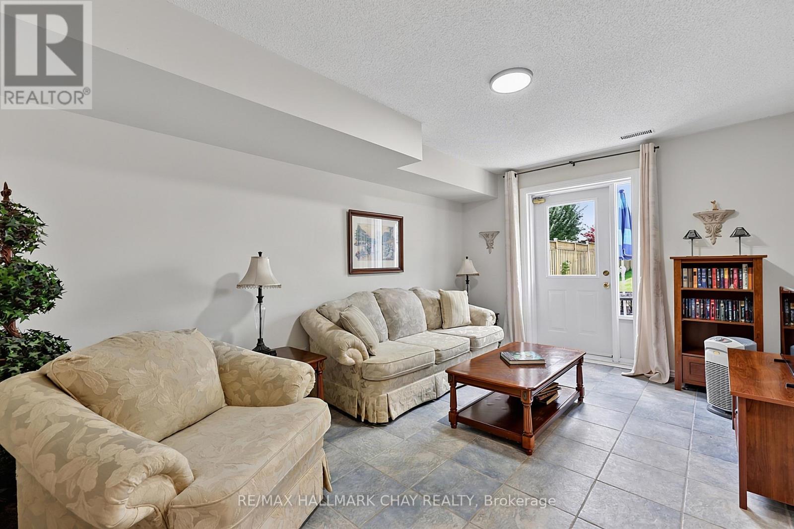 436 SIMCOE ROAD - 17