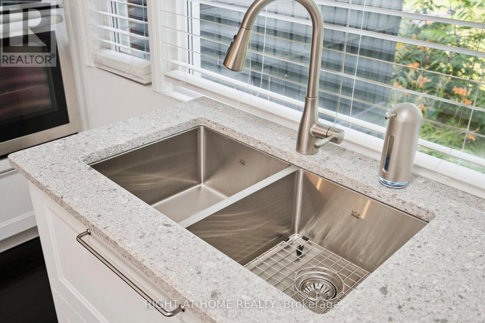 105 GLENRIDGE AVENUE - Image 12
