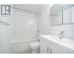 708 - 6200 Bathurst Street, Toronto, ON M2R2A3 Photo 10