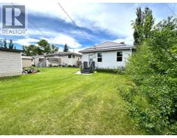 517 Iris Street, Rosemary, AB T0J2W0 Photo 6