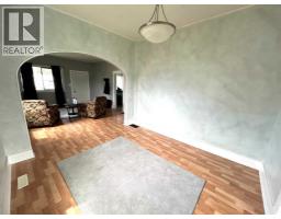 517 Iris Street, Rosemary, AB T0J2W0 Photo 10
