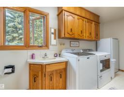 5825 52 St, Wetaskiwin, AB T9A2W5 Photo 27