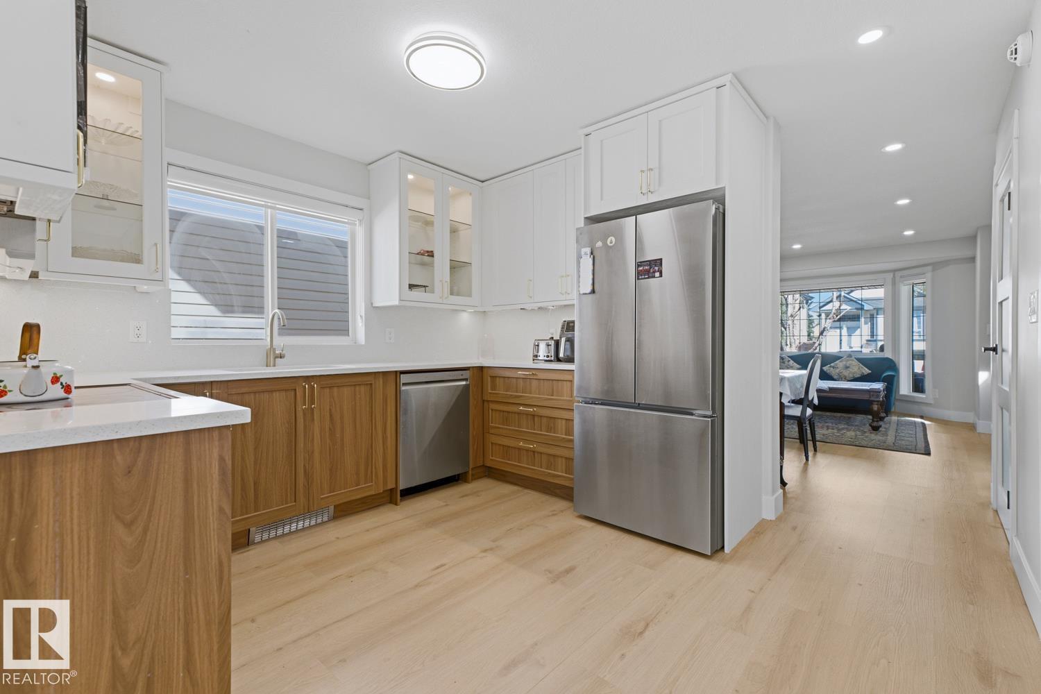 3830 22 ST NW - 12