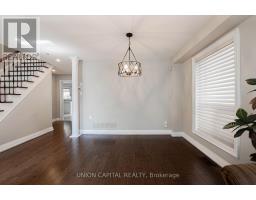 28 Sail Crescent, Vaughan, ON L6A2Z2 Photo 11
