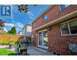 28 Sail Crescent, Vaughan, ON L6A2Z2 Photo 41