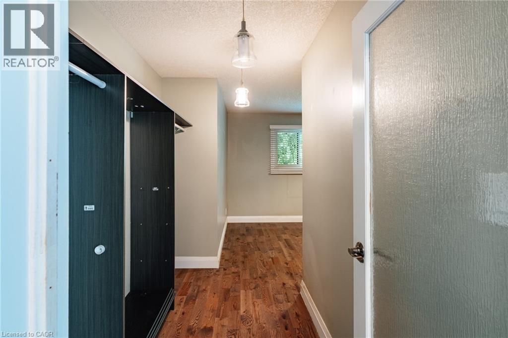 229 WINFIELD Avenue - Image 19