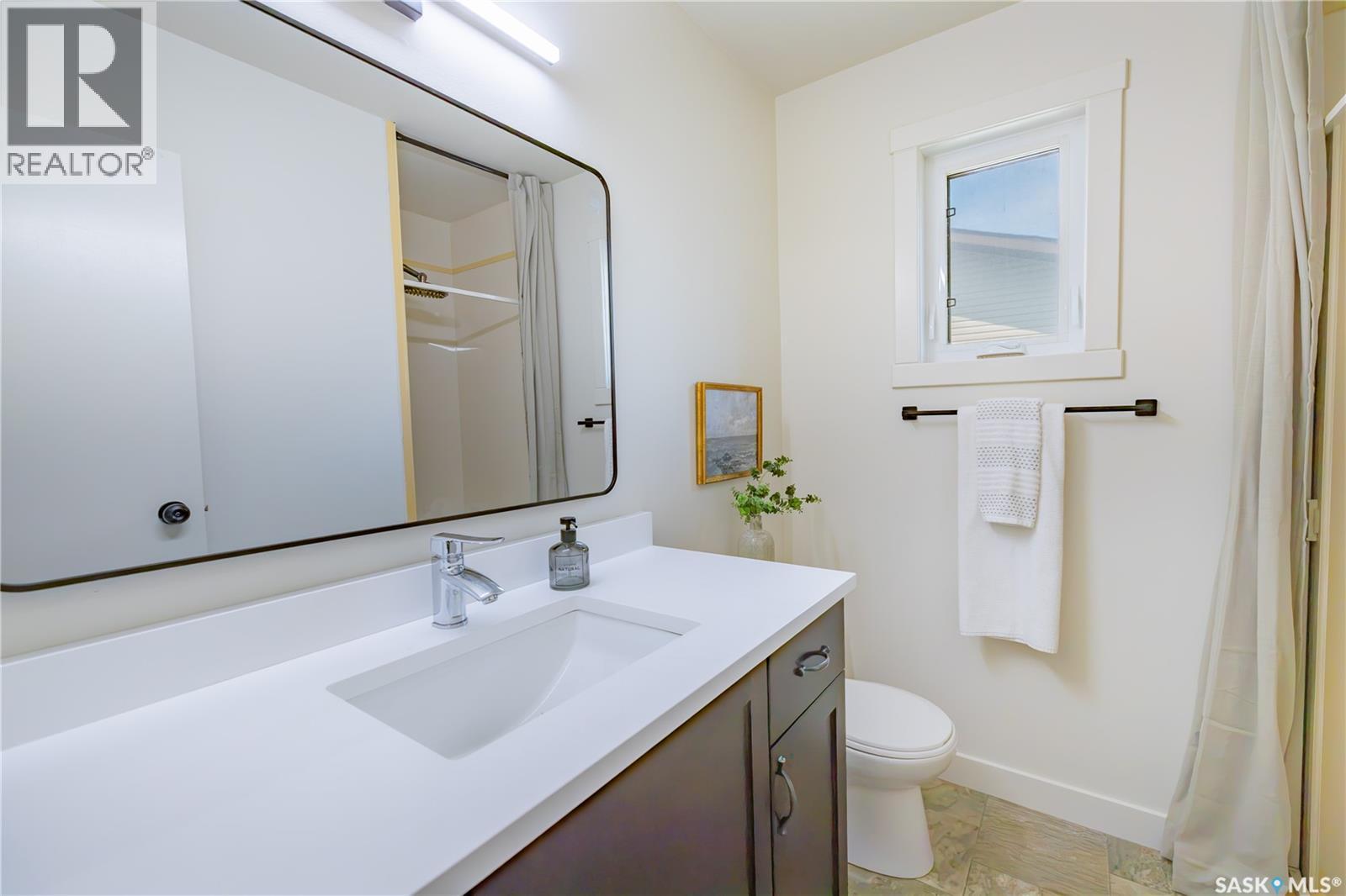 230 Hogg WAY - Image 17