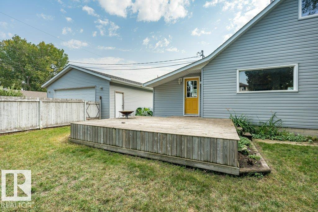 5423 48 ST - Image 37
