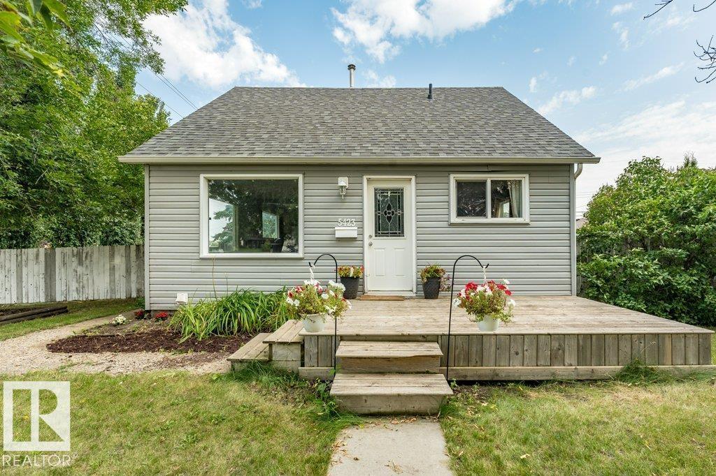 5423 48 ST - 4