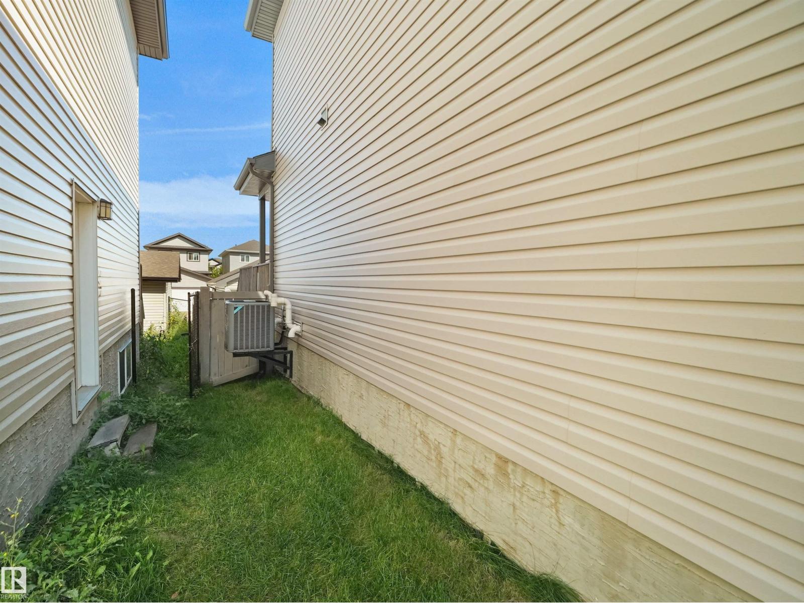 5190 1B AV SW - 12