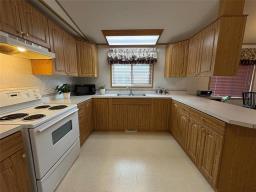Bedroom - 23 74 Triangle Road, Dauphin, MB R7N3M9 Photo 6