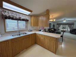 23 74 Triangle Road, Dauphin, MB R7N3M9 Photo 7