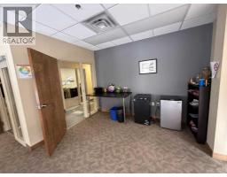 220, 52 Gateway Drive Ne, Airdrie, AB T4B0J6 Photo 12