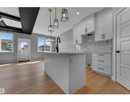 Bedroom 2 - 10707 98 St, Morinville, AB T8R2R2 Photo 7