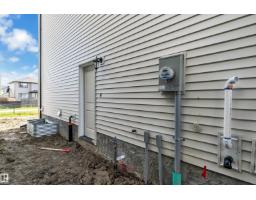10707 98 St, Morinville, AB T8R2R2 Photo 23