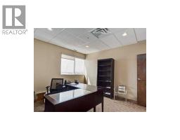 220, 52 Gateway Drive Ne, Airdrie, AB T4B0J6 Photo 6