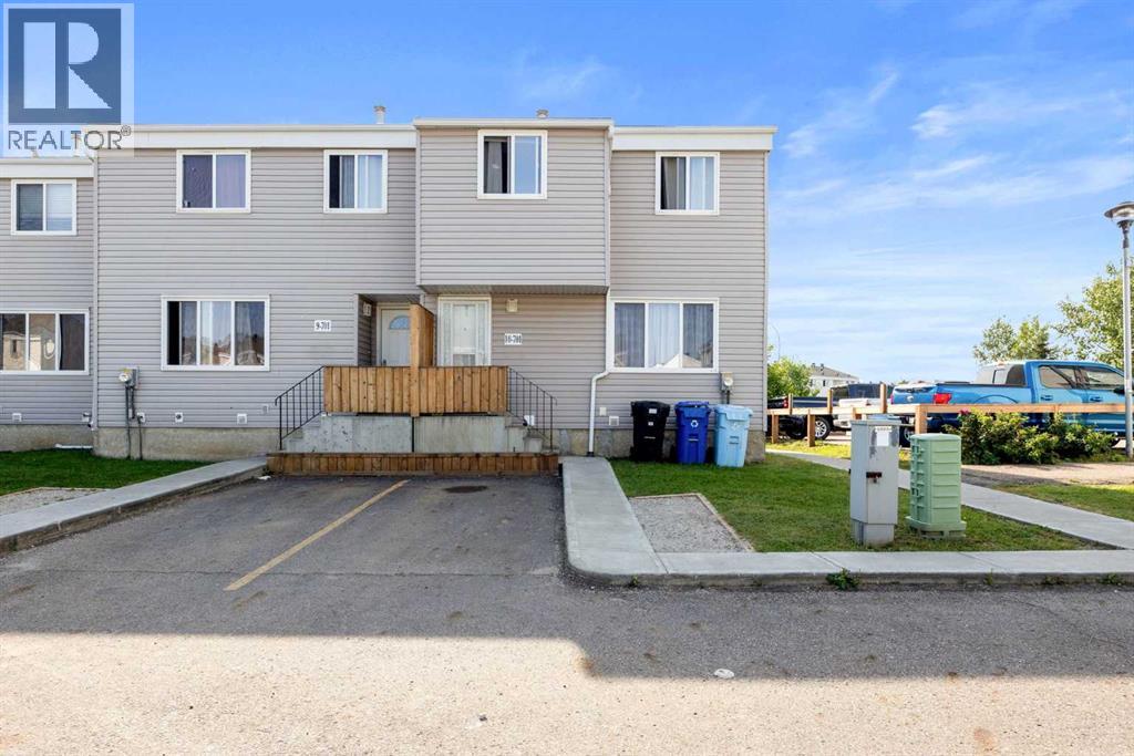 10, 701 Beacon hill Drive, Fort McMurray, Alberta, T9H3R4