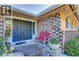 Ensuite - 3628 Overlook Dr, Nanaimo, BC V9T1M6 Photo 8