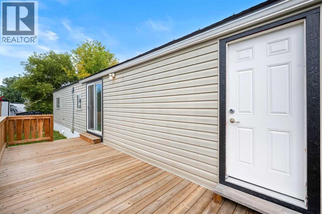 242, 6220 17 Avenue SE - 28