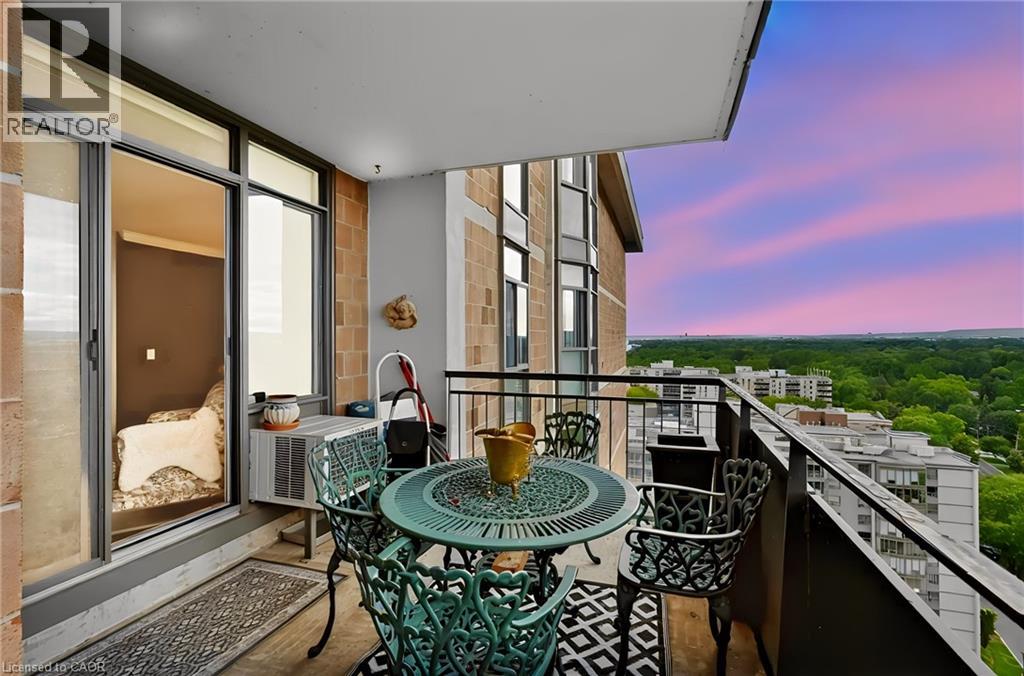 #1901 5250 LAKESHORE Road - Image 33