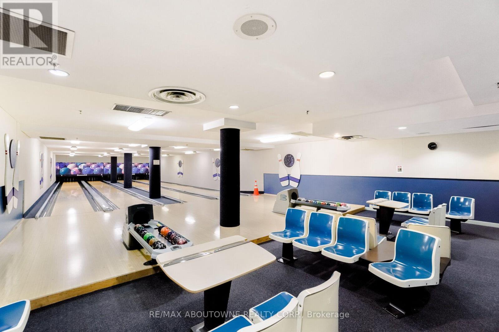 #705 88 CORPORATE DRIVE - Image 31
