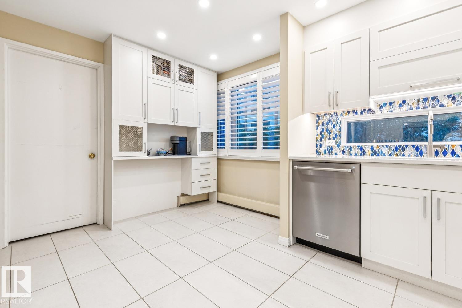 #501 10010 119 ST NW - 27