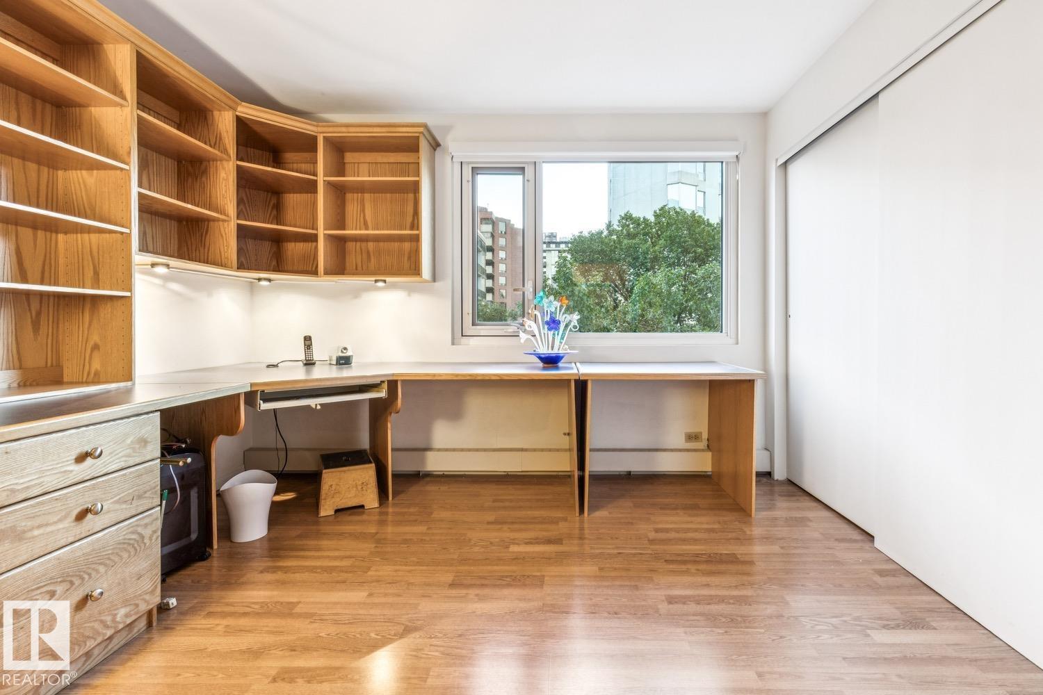 #501 10010 119 ST NW - 39