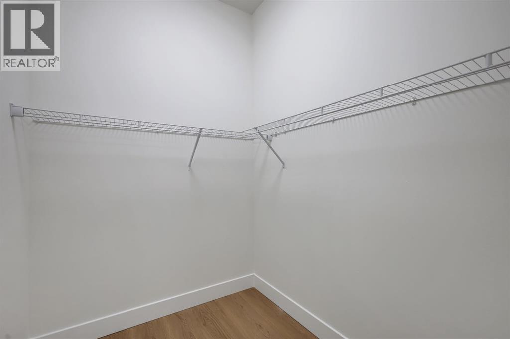 6429 33 Avenue NW - Image 42