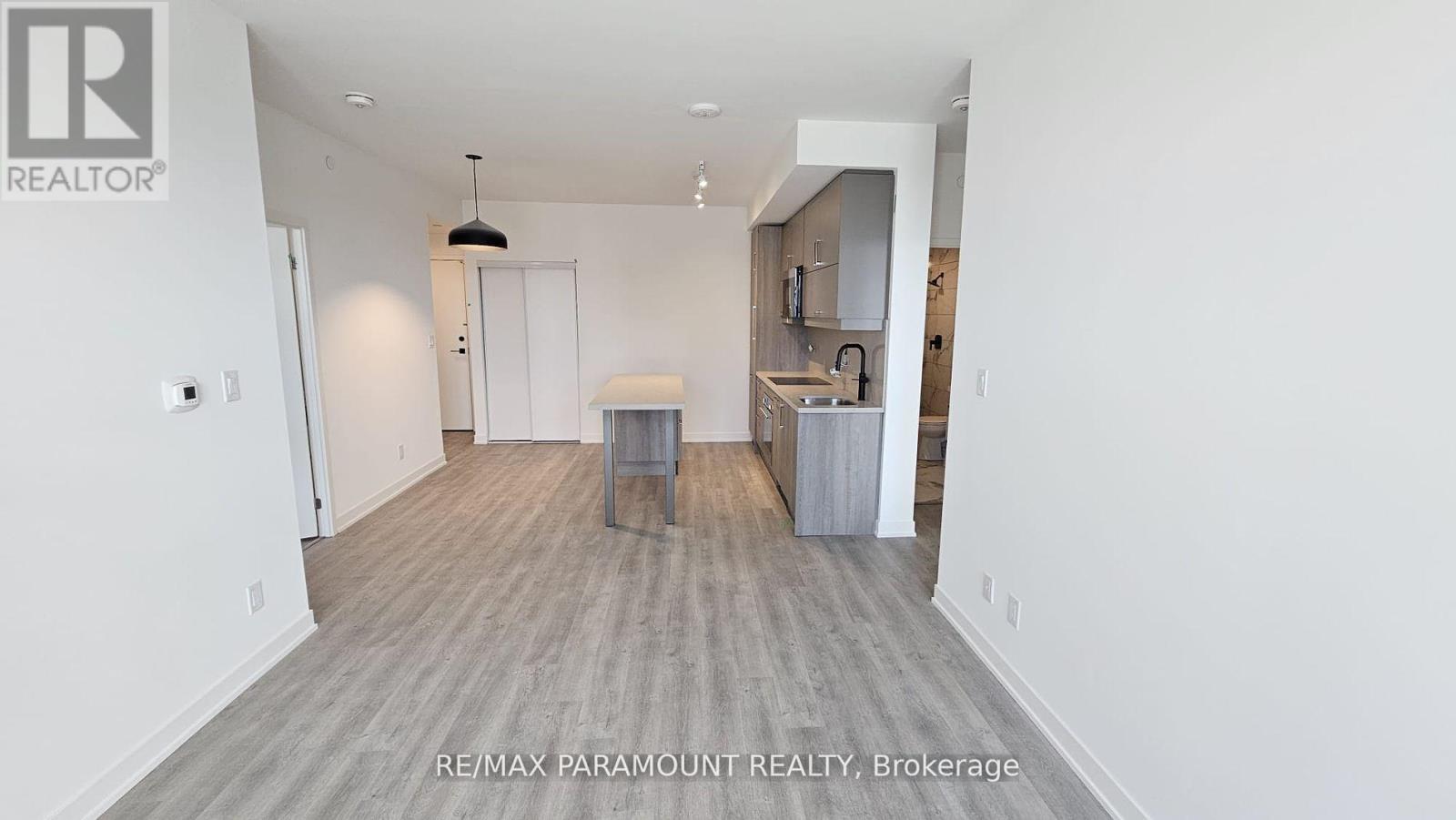 #1507 8119 BIRCHMOUNT ROAD - 4