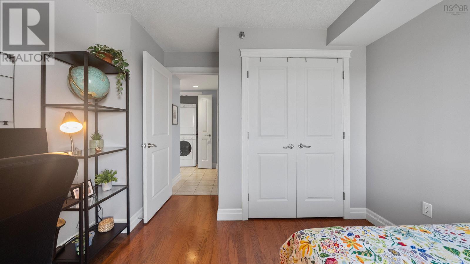 #1125 45 Vimy Avenue - 24