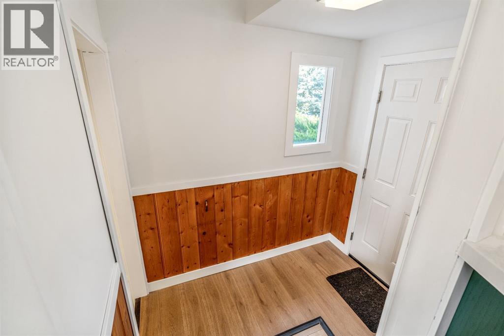 1238 8 Street N - Image 15