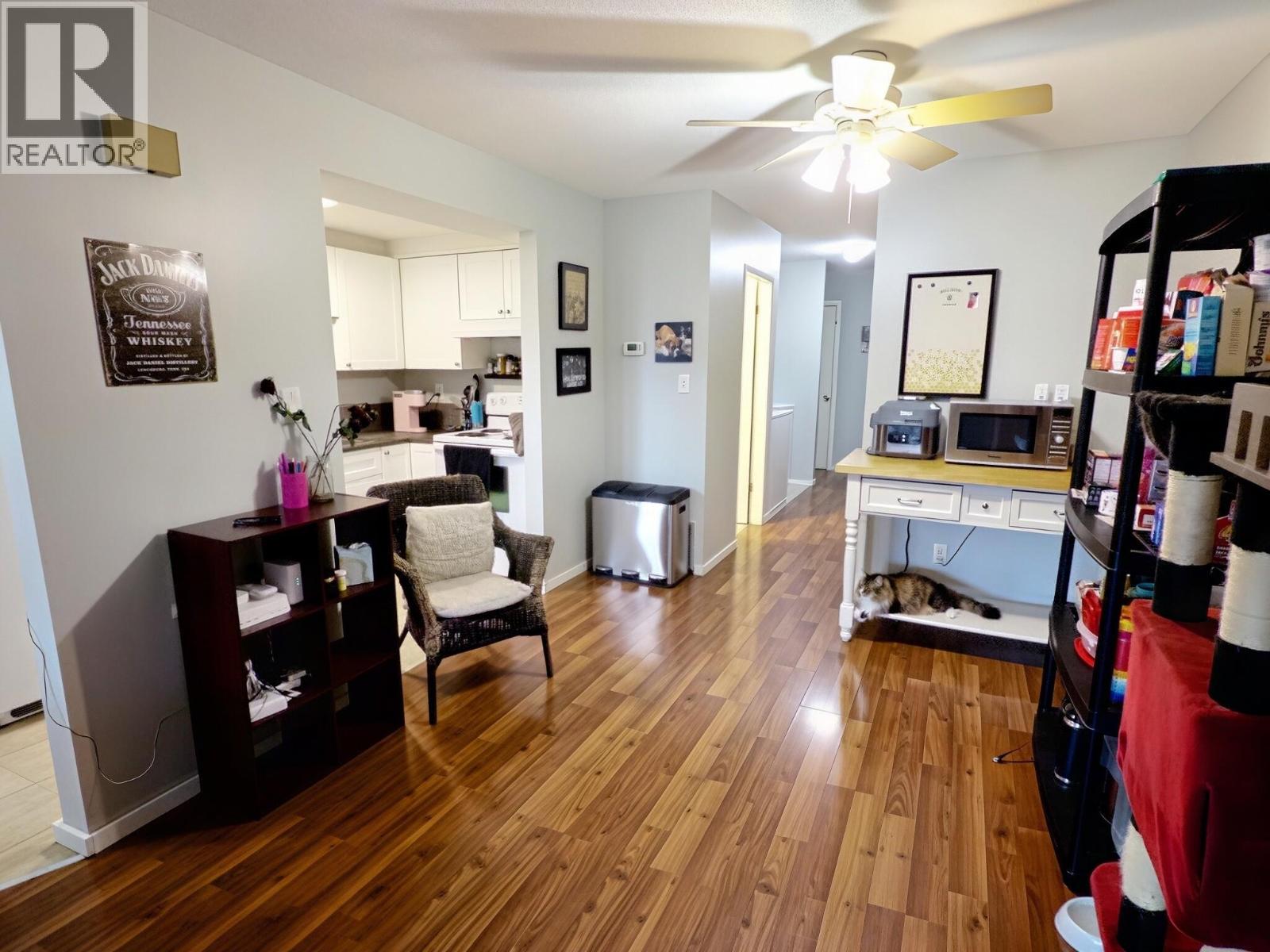 #52 1435 SUMMIT Drive - Image 7