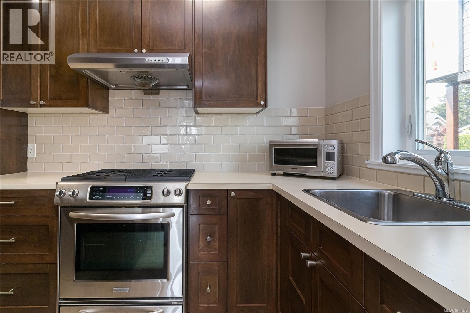 321 Greenmansions Pl - 19